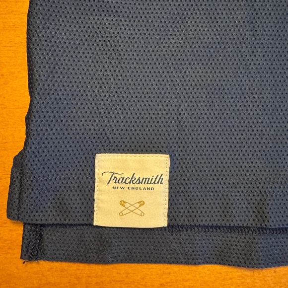 Women’s Tracksmith Van Cortlandt singlet, size M - Picture 3 of 6